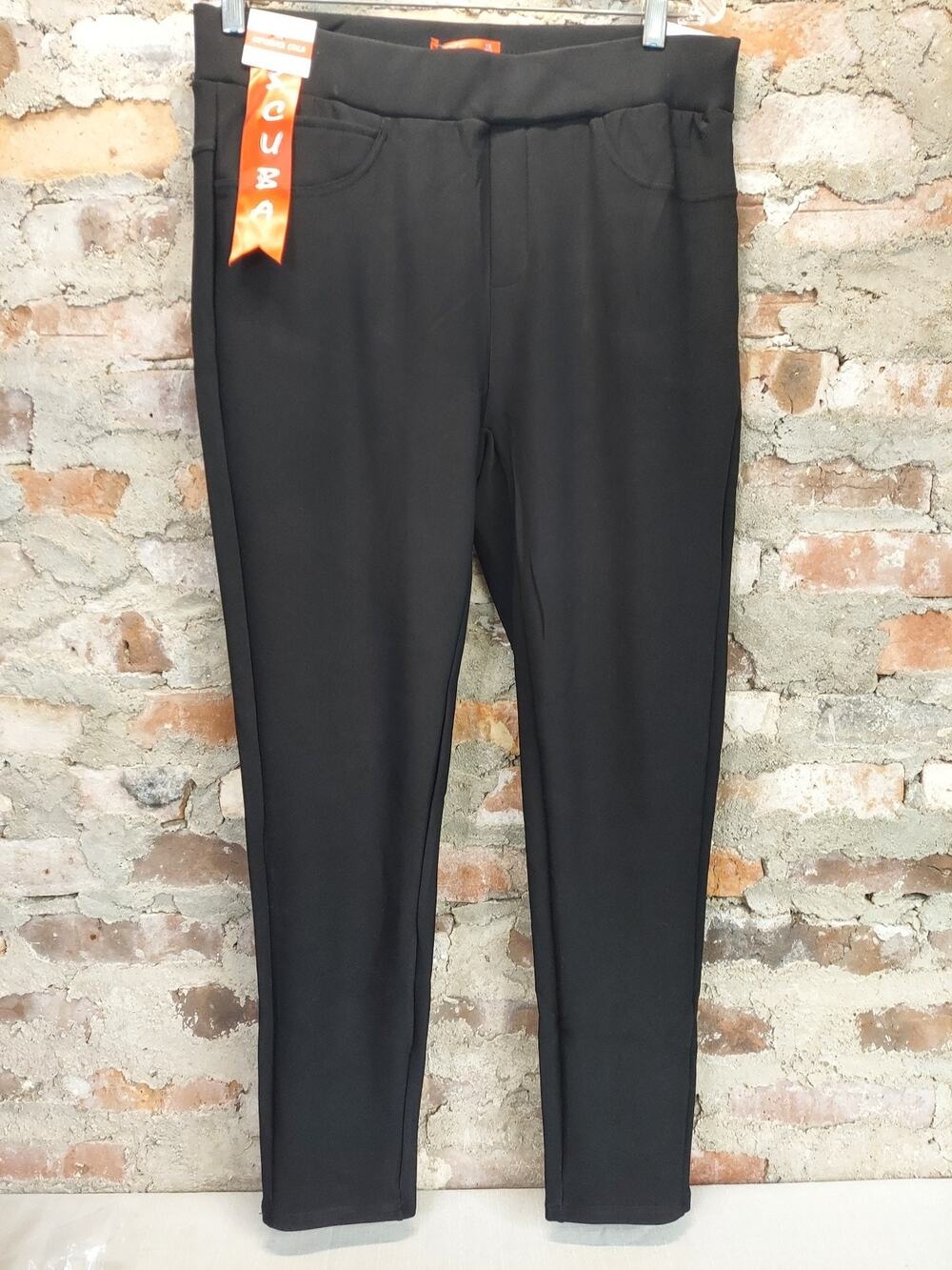 MAZE Womens Plus Size 1X Black Scuba Treggings Levanta Cola Stretch Skinny Pants